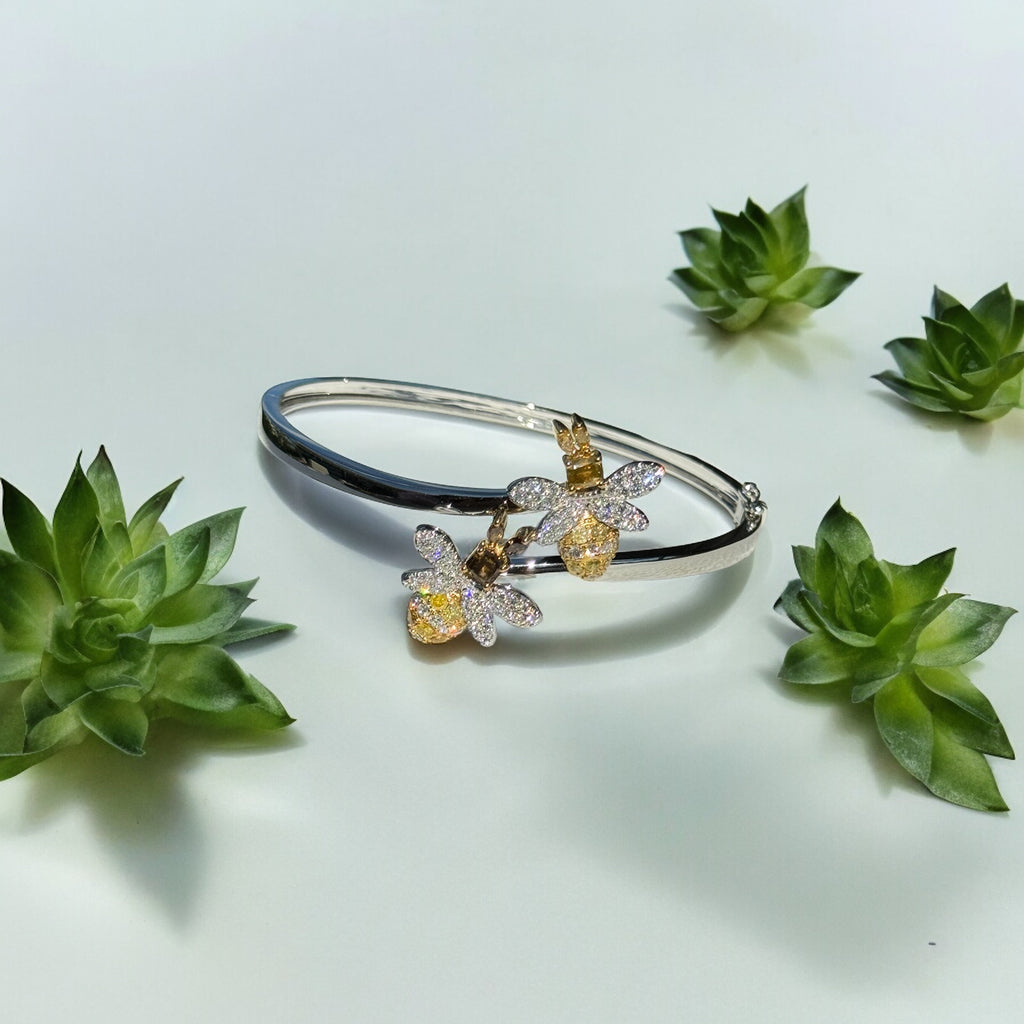Bee Bangle