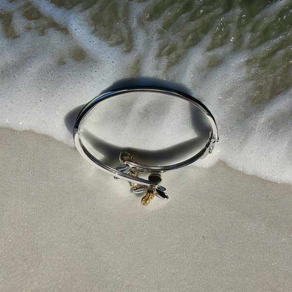 Bee Bangle