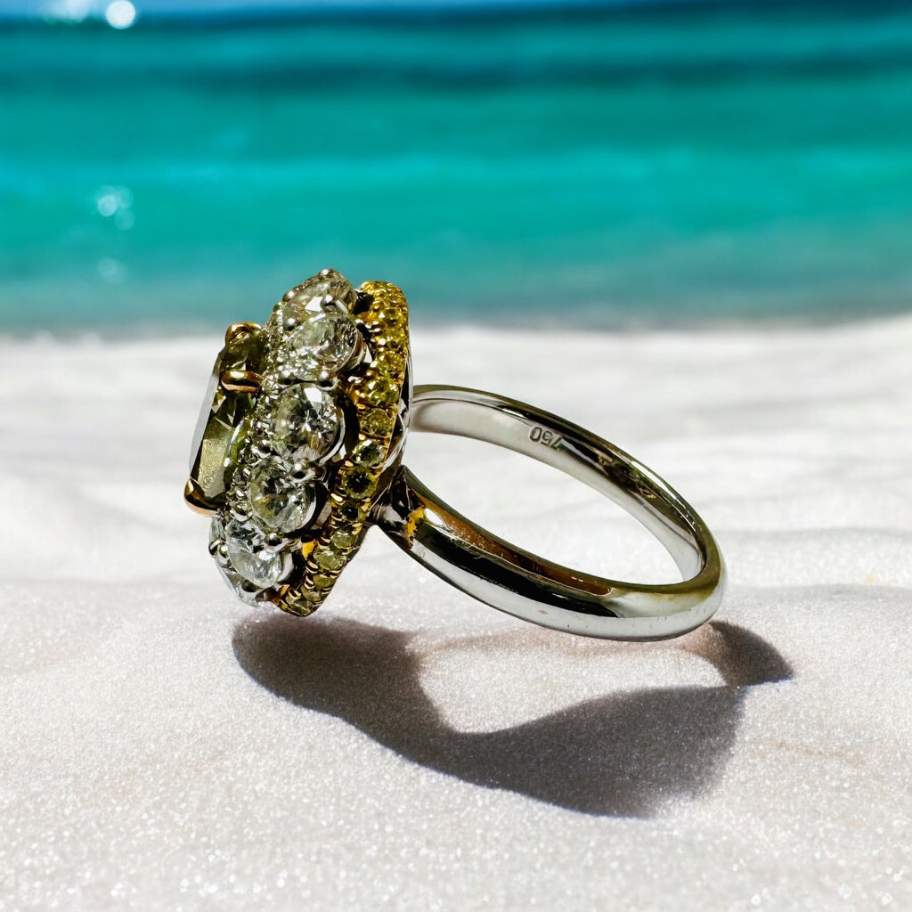 maple Diamond Ring