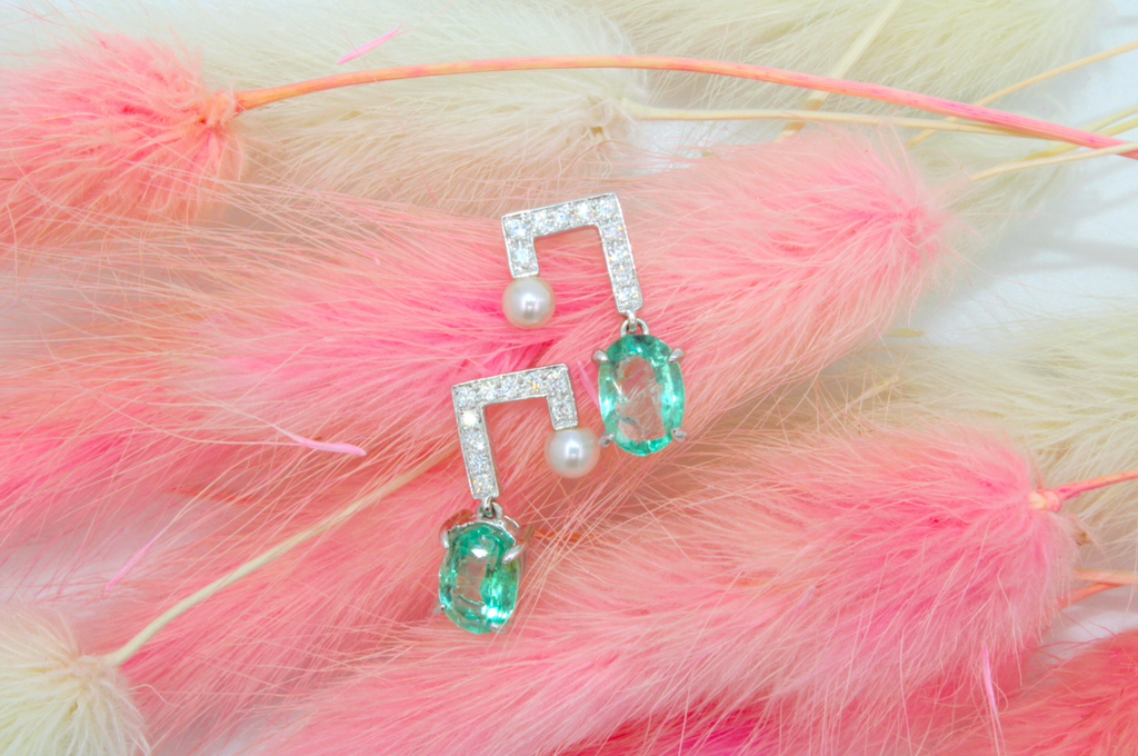 Crane Emerald Earrings